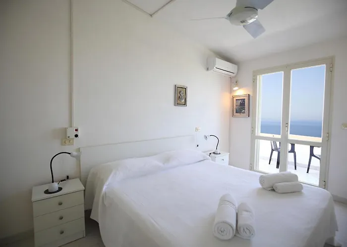 Capovillas - Panoramic Gisa With Private Pool And Sea View Santa Maria (Vibo Valentia)